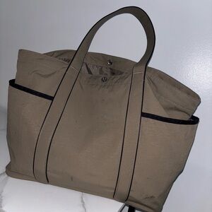 Lululemon Athletica Dark Green Tote Bag